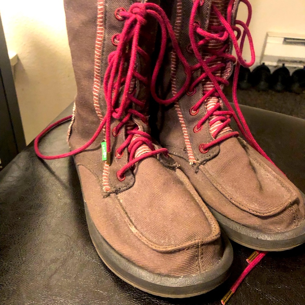 Sanuk Stevie Sidewalker Women’s Brown Canvas Comfort Booties Size 8